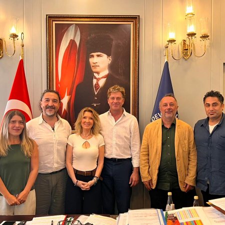 SANATÇILARIMIZIN GELECEĞİ İÇ...